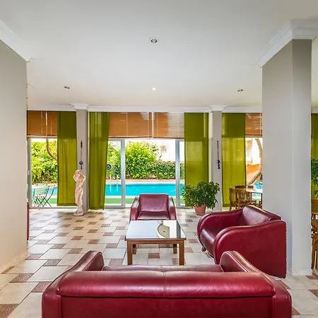 The S Aparts & Hotel 3*