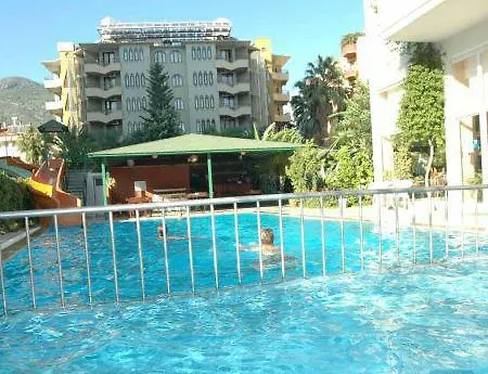 Otel The S Aparts & 3*