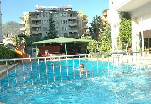 Otel The S Aparts & 3*